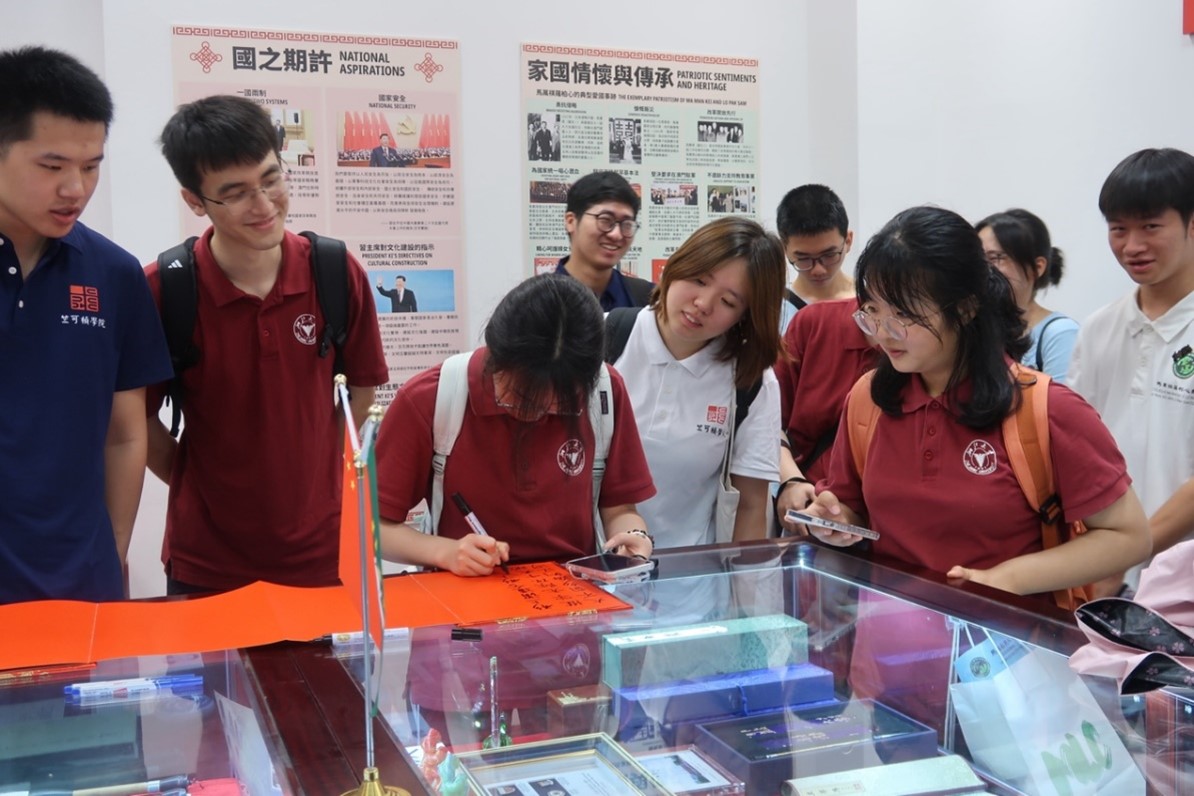 zhejianghong-kongmacao-university-college-student-exchange-program-4